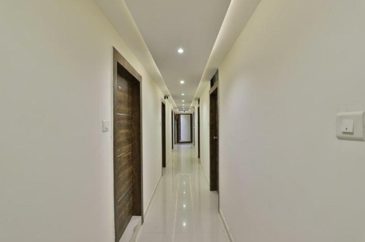 Hotel Pathik Villa Amhedabad Dış mekan fotoğraf